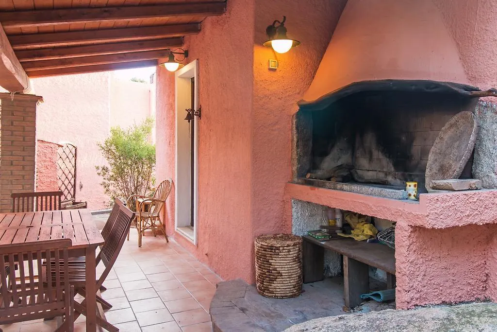 Tatil Evi Casa Vacanze San Pantaleo Villa İtalya
